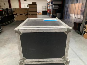 Flightcase 19"  // 8 Units Artist Cases, Enlèvement, Flight case