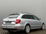 Skoda Superb SW 1.6 TDi Pano Cruise Navi Elek.Zetels Euro5, Auto's, Voorwielaandrijving, Euro 5, 4 cilinders, Leder en Stof