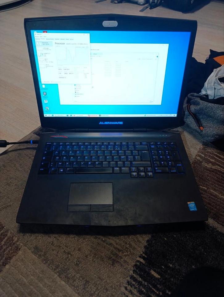 Ordinateur portable, Informatique & Logiciels, Ordinateurs portables Windows, Comme neuf, 17 pouces ou plus, SSD, 2 à 3 Ghz, 16 GB