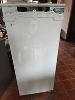 Koelkast AEG, Inbouw,  SKE812D1AC 933033246, Ophalen, 120 tot 140 cm, 200 liter of meer, 45 tot 60 cm