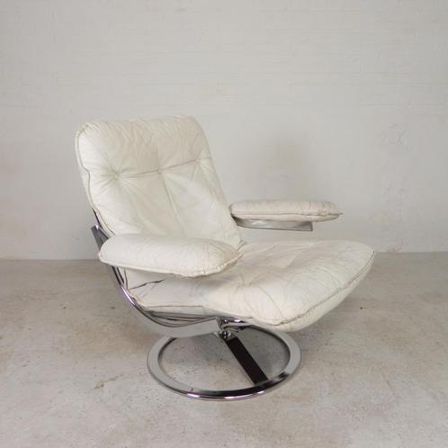 Leolux fauteuil, draaistoel met wit lederen bekleding, jaren, Antiek en Kunst, Antiek | Meubels | Stoelen en Sofa's, Verzenden