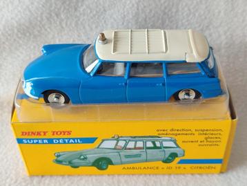 Dinky Atlas _ Citroën ID19 type „Ambulance” _ ref. 556. beschikbaar voor biedingen