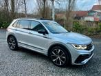 VW Tiguan 2.0 TDi R Line Black Edition New Model 2022 Pano, Auto's, Volkswagen, Te koop, Zilver of Grijs, Emergency brake assist