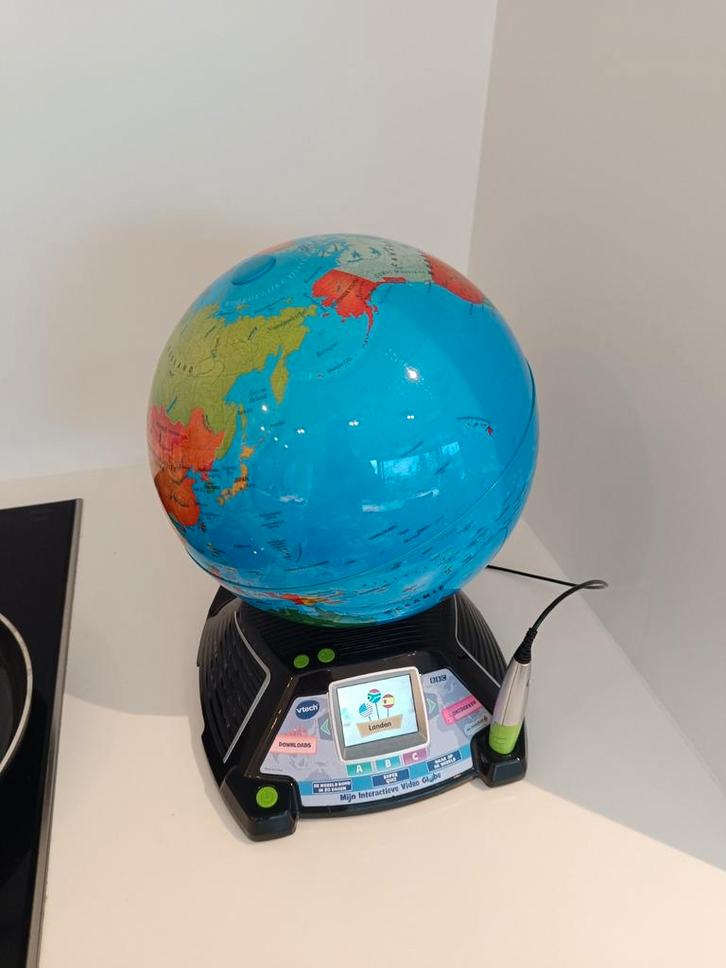 Interactieve wereldbol Vtech V Tech, Enfants & Bébés, Jouets | Vtech, Comme neuf, Enlèvement ou Envoi