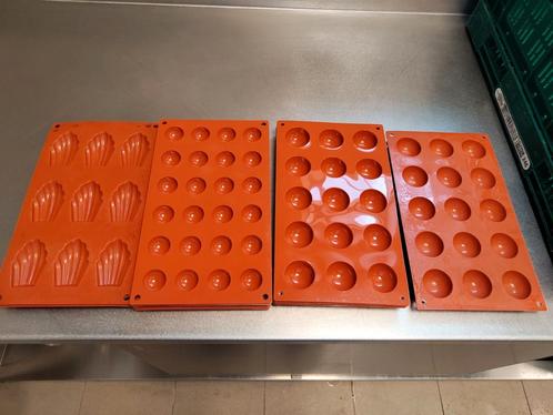 Siliconen vormen, Hobby en Vrije tijd, Taarten en Cupcakes maken, Zo goed als nieuw, Ophalen