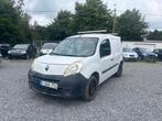Renault kangoo 1.5 diesel km 190.000 bj 2010 is gekeurd vrk, Auto's, Voorwielaandrijving, Stof, USB, Zwart