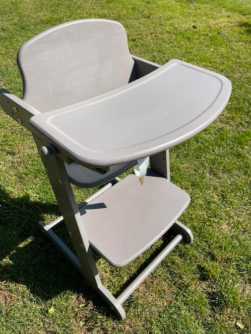 Zeer stevige, houten meegroeikinderstoel., Kinderen en Baby's, Kinderstoelen, Zo goed als nieuw, Ophalen