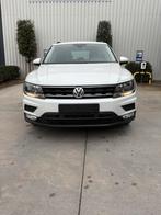 Volkswagen Tiguan 1.4 tsi met 107000km benzine, Auto's, Volkswagen, Euro 6, Wit, Bedrijf, Handgeschakeld