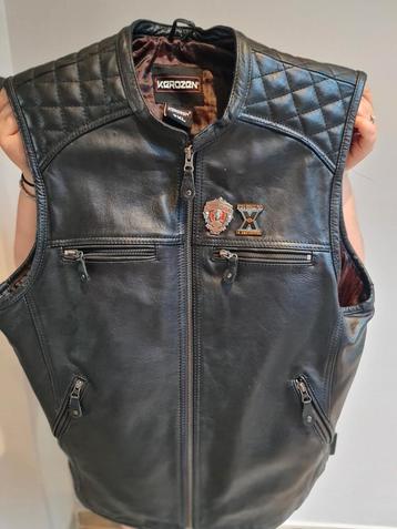 Cuir sans manches 2XL  beschikbaar voor biedingen