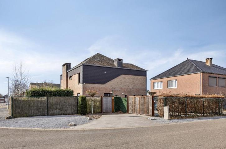 Huis te koop Maasmechelen, Immo, Huizen en Appartementen te koop, Maasmechelen, 500 tot 1000 m², Vrijstaande woning, C
