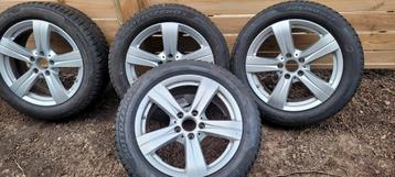 Orgineel wintersetje voor mercedes  beschikbaar voor biedingen