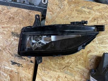 VW golf 7 facelift mistlamp rechts 5G0941662F beschikbaar voor biedingen