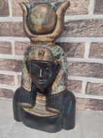 A vendre statue égyptienne, Enlèvement