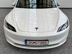 Tesla Model 3  RWD Highland - 4800km - Nieuwstaat!, Auto's, Automaat, 208 kW, Wit, 750 kg