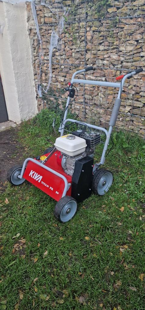 Location scarificateur kiva titan pro 50, Tuin en Terras, Verticuteermachines, Zo goed als nieuw, Ophalen of Verzenden