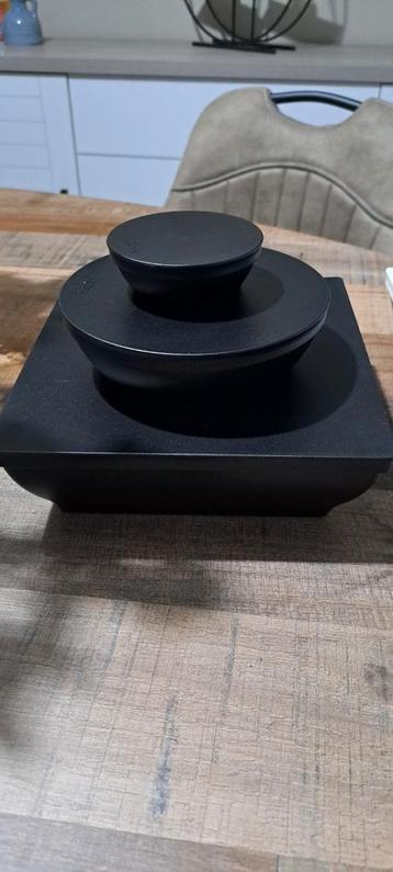Nieuwe zen sushi boxen van tupperware  beschikbaar voor biedingen