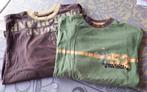 Jongens - 2 tshirts lange mouw - beige/bruin/groen-maat 138, Verzenden, Gebruikt, Jongen, Shirt of Longsleeve