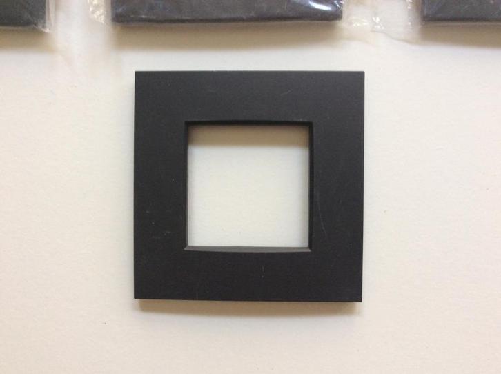 Niko Intense Anthracite 122-76100, Doe-het-zelf en Bouw, Elektriciteit en Kabels, Nieuw, Schakelaar, Ophalen of Verzenden