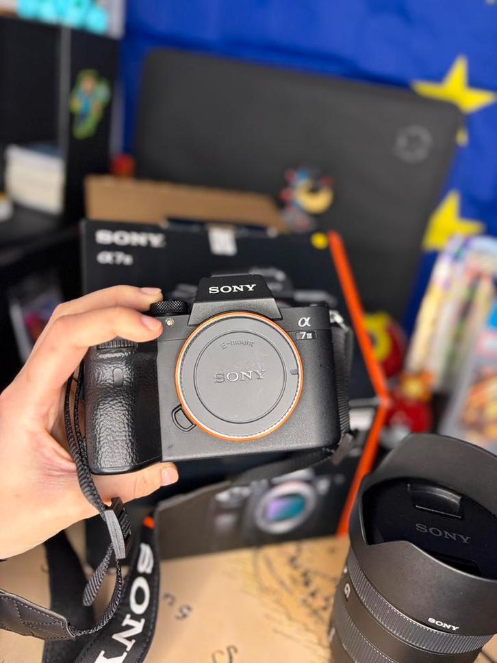 Sony α7 iii + Sony Lens FE 24-105mm, Audio, Tv en Foto, Fotocamera's Digitaal, Sony, Ophalen