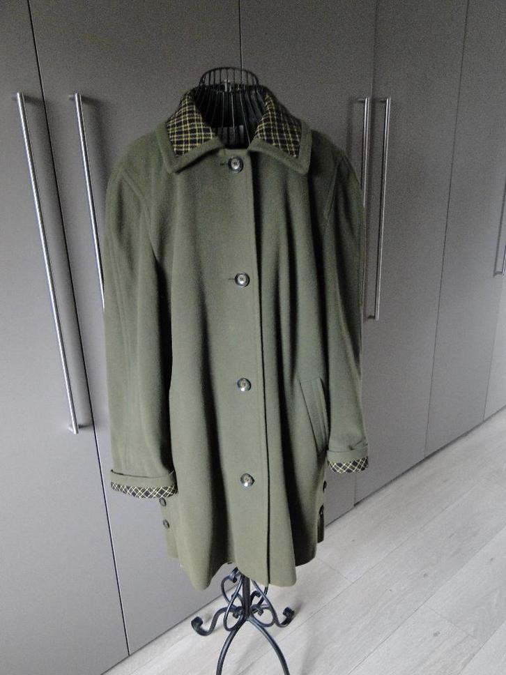 Winterjas Laura Lebek - maat 46, Kleding | Dames, Jassen | Winter, Zo goed als nieuw, Maat 46/48 (XL) of groter, Groen, Ophalen of Verzenden