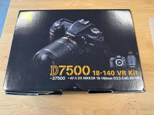 Nikon D7500 + AF-S DX NIKKOR 18-140 mm VR, Audio, Tv en Foto, Foto | Lenzen en Objectieven, Gebruikt, Ophalen of Verzenden