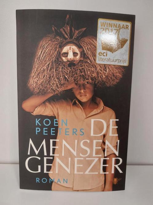 Koen Peeters - De mensengenezer, Boeken, Literatuur, Zo goed als nieuw, Ophalen of Verzenden