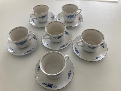 Charmant service à café en porcelaine motif fleuri, Verzamelen, Porselein, Kristal en Bestek, Zo goed als nieuw, Porselein, Verzilverd