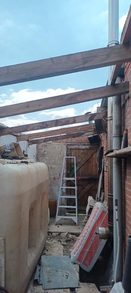 Wij kopen u mazout . Laat maar iets weten., Jardin & Terrasse, Verrières, Enlèvement