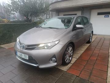 Toyota Auris hybride 2013 CLIM 1067930km Carnet CARPAS ctok beschikbaar voor biedingen