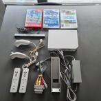 Nintendo Wii complète et avec 3 jeux amusants., Comme neuf, Enlèvement ou Envoi, Avec jeux, Avec 2 manettes