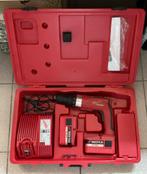 Milwaukee boormachine met 2 accu’s en koffer, Doe-het-zelf en Bouw, Ophalen, Gebruikt