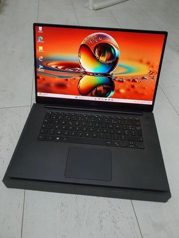Dell XPS 15 7590 / 64GB / 2TB SSD / OLED / 4K / AZERTY!! beschikbaar voor biedingen