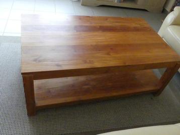 Salontafel beschikbaar voor biedingen