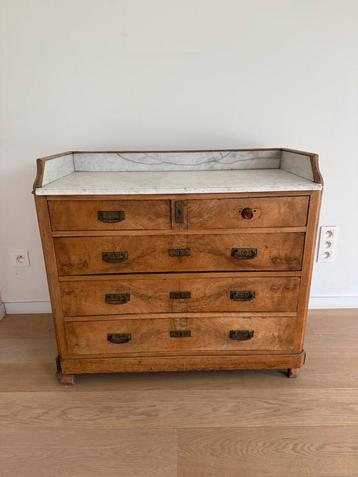 Commode, 19de eeuw met wit marmeren blad., Enlèvement, Utilisé