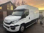 ESSENCE CNG 3L 90,000KM 2016 GPs AIRCO 3PL 0471654764, Auto's, Zwart, Iveco, Wit, Bedrijf