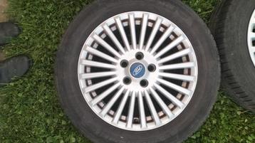 Ford focus Mondeo 4x zomerbanden + velgen Michelin   beschikbaar voor biedingen