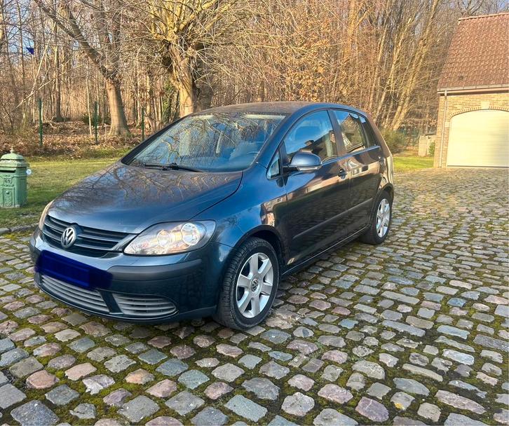 Golf plus benzine!! Klaar! 190.000 km, Auto's, Volkswagen, Particulier, Golf Plus, Airconditioning, Benzine, Ophalen