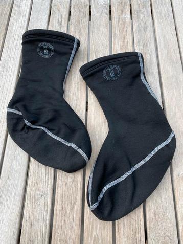 Fourth Element Xerotherm sokken beschikbaar voor biedingen