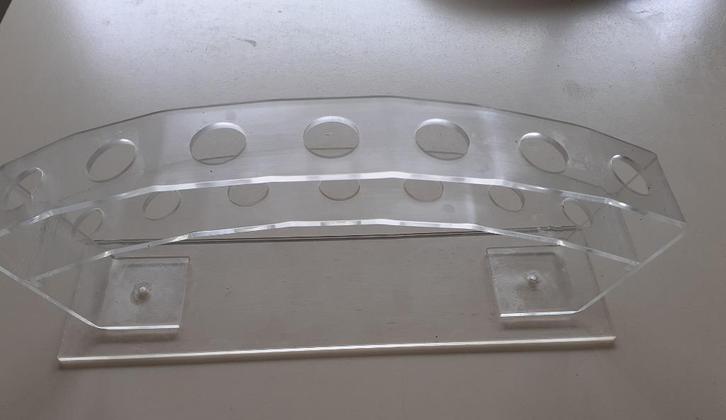 URGENT porte-cornets pour 7 glaces en plexi, Huis en Inrichting, Keuken | Bestek, Gebruikt, Overige materialen, Ophalen