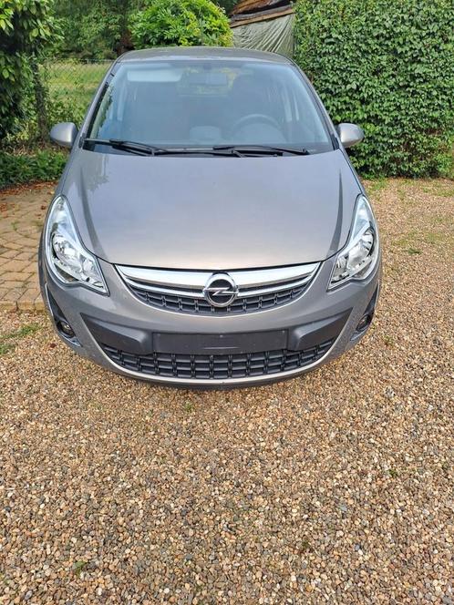 Corsa 13 benzine EERST LEZEN!!!!, Auto's, Opel, Particulier, Corsa, Benzine, Ophalen