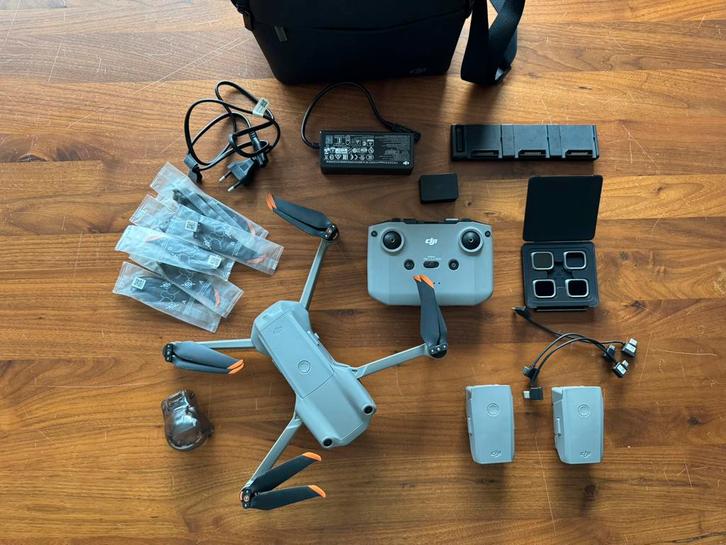 DJI Air 2S Fly More Combo, Audio, Tv en Foto, Drones, Zo goed als nieuw, Ophalen of Verzenden