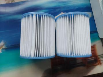 Lot 2 filtres H piscine Intex beschikbaar voor biedingen