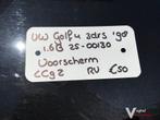 Vw Golf 4 3 drs 1998 1.6 B 2500130   Voorscherm LC9Z  Linksv, Auto-onderdelen, Carrosserie, Ophalen, Gebruikt, Spatbord