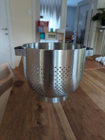 Ikea Ordning vergiet beschikbaar voor biedingen