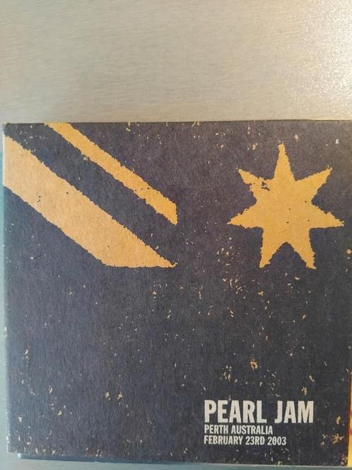 2cd. Pearl Jam. Perth Australia February 23rd 2003. (Digi)., Cd's en Dvd's, Cd's | Rock, Gebruikt, Ophalen of Verzenden