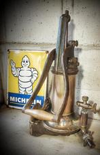 Beugelpomp uit de Tweede Wereldoorlog — remklauwpomp voor br, Ophalen of Verzenden