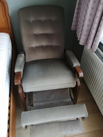 Fauteuil relax vintage en velours vert, Enlèvement, Comme neuf