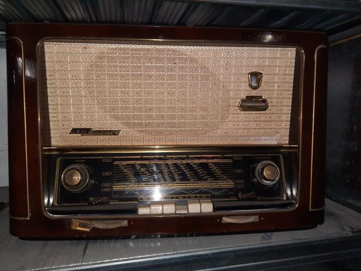 Oude Radio merk Grundig 1955/1956, Audio, Tv en Foto, Radio's, Gebruikt, Radio, Ophalen