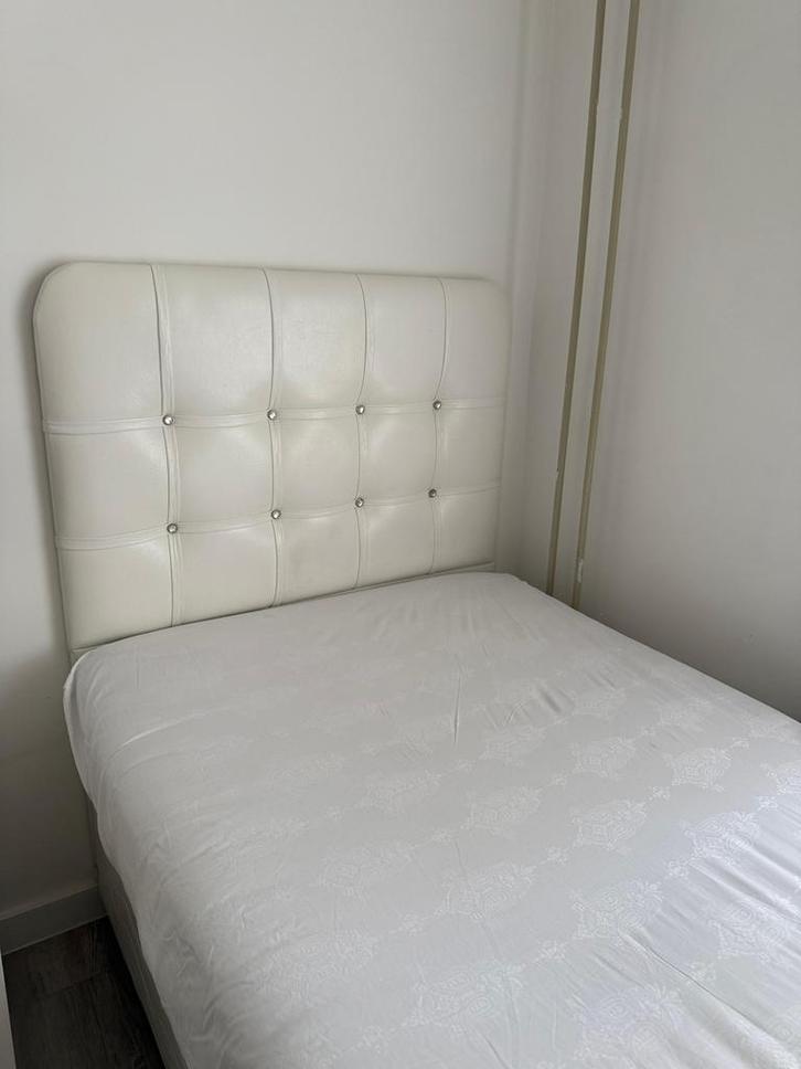 Ledikant 90x200 met opbergruimte + matras, Huis en Inrichting, Slaapkamer | Boxsprings, Zo goed als nieuw, Ophalen