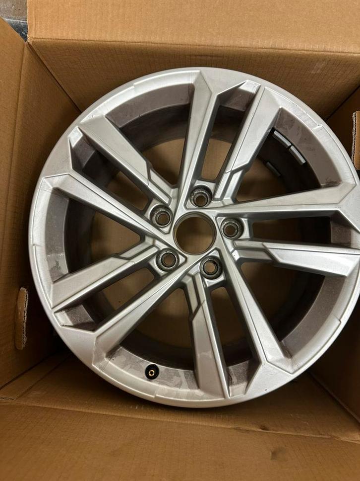Velgen Audi a3, Autos : Pièces & Accessoires, Pneus & Jantes, Jante(s), 17 pouces, Enlèvement
